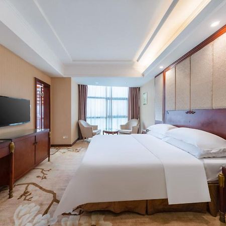 Vienna Hotel Shenzhen Songgang Shajiang Road מראה חיצוני תמונה